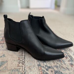 Blondo Leather Black Ankle Chelsea Boots Size 11 Waterproof